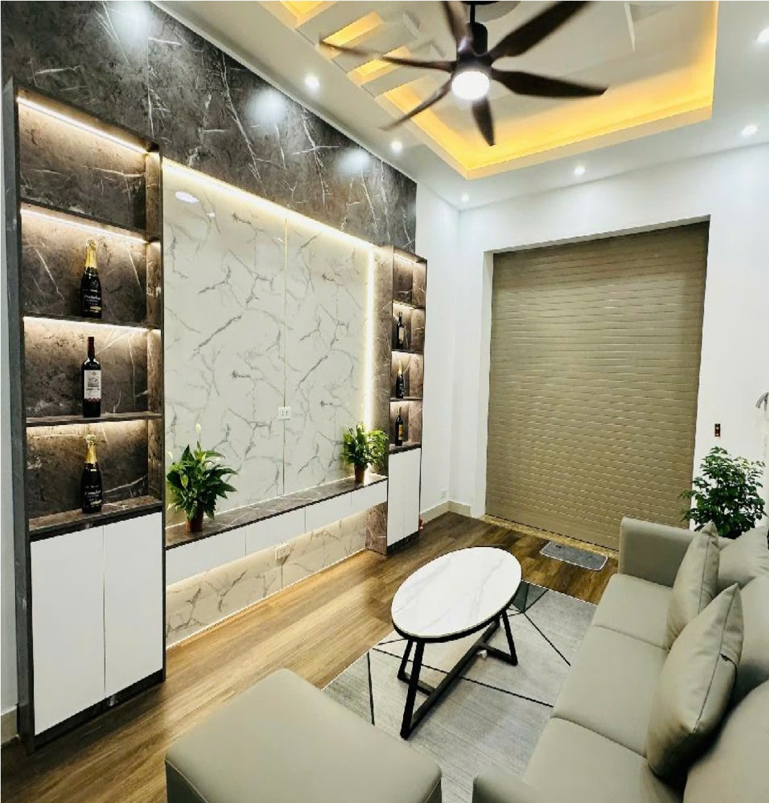 Tam Trinh, Mai Động hàng xóm TIMES CITY. DT 32 m 5 tầng. Chỉ 4 tỷ 8
